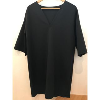 ザラ(ZARA)のZARA  ブラック シンプル Vネック ワンピース 七分袖 (ひざ丈ワンピース)