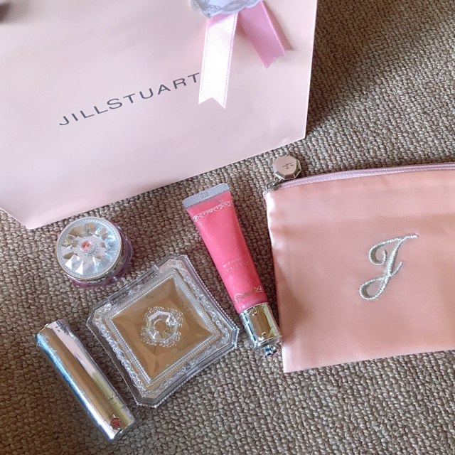 JILLSTUART(ジルスチュアート)のジルスチュアート セット コスメ/美容のベースメイク/化粧品(その他)の商品写真