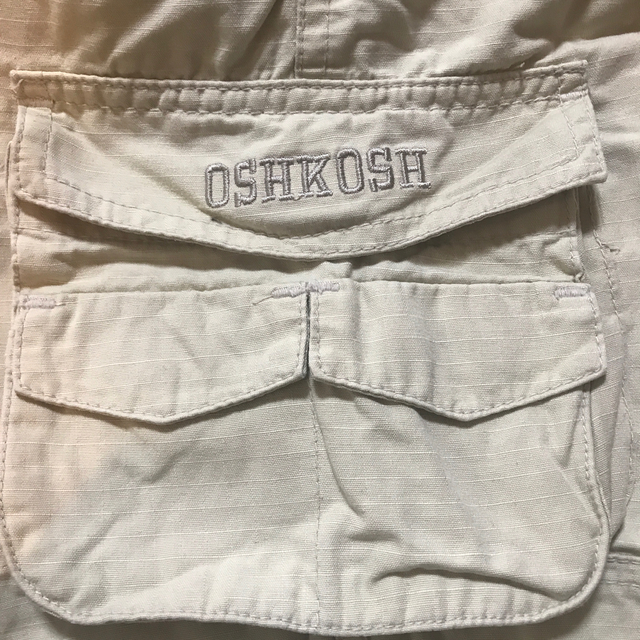 OshKosh(オシュコシュ)の夏 oshkosh 短パン 130cm キッズ/ベビー/マタニティのキッズ服男の子用(90cm~)(パンツ/スパッツ)の商品写真