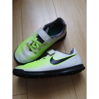 ナイキ(NIKE)のナイキ サッカーTRシューズ 19㎝(スニーカー)