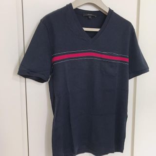 グッチ(Gucci)の手数料かかる前にGUCCI グッチネイビーラインTシャツ vネック メンズ 美品(Tシャツ/カットソー(半袖/袖なし))