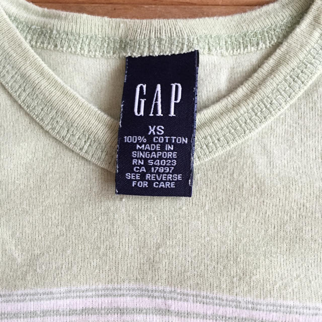 GAP(ギャップ)のGAP  90位❓ キッズ/ベビー/マタニティのキッズ服女の子用(90cm~)(Tシャツ/カットソー)の商品写真