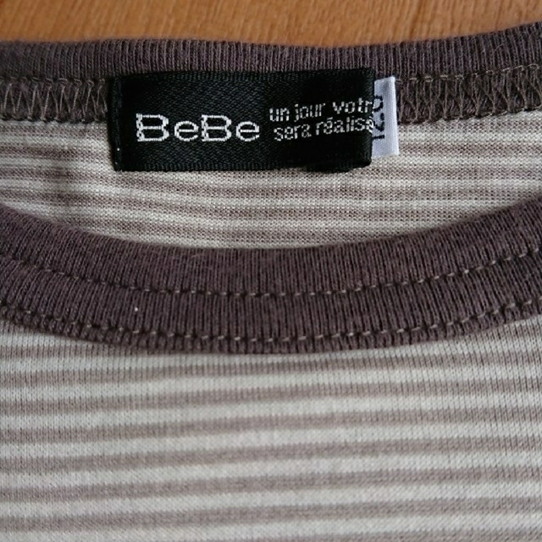 BeBe(ベベ)のBeBe 120 ベージュ/白 細ボーダー 半袖Tシャツ キッズ/ベビー/マタニティのキッズ服男の子用(90cm~)(Tシャツ/カットソー)の商品写真