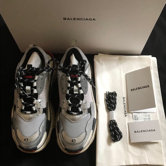 国内正規 43 BALENCIAGA  triple s トリプルs