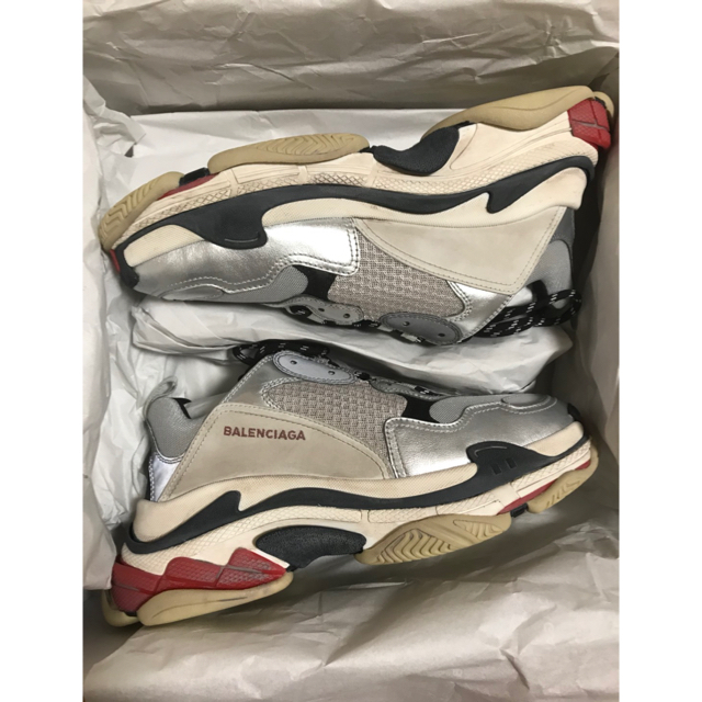 Balenciaga(バレンシアガ)の国内正規 43 BALENCIAGA  triple s トリプルs  メンズの靴/シューズ(スニーカー)の商品写真