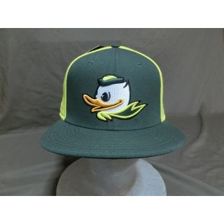 ナイキ(NIKE)のUSカレッジ Nike製DRY FIT【OREGON DUCKS】刺繍CAP(アメリカンフットボール)