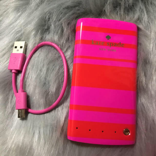 ケイトスペード katespade バッテリー 充電器 iphone