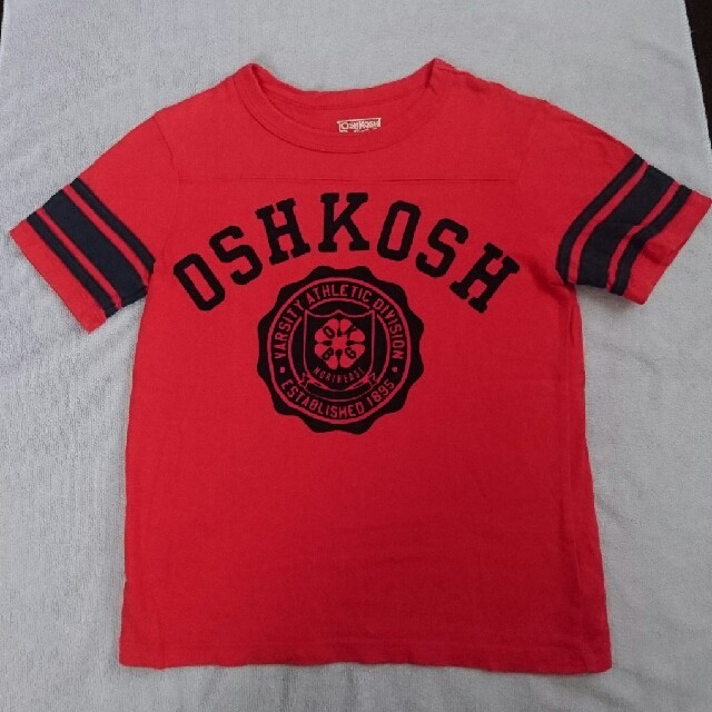 OshKosh(オシュコシュ)のTシャツ 100cm オシュコシュ キッズ/ベビー/マタニティのキッズ服男の子用(90cm~)(Tシャツ/カットソー)の商品写真