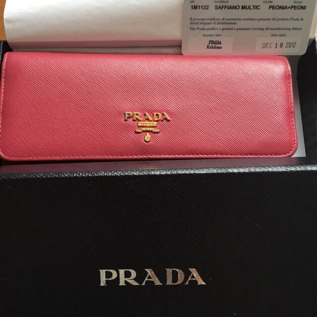 PRADA(プラダ)のPRADA サフィアーノ レディースのファッション小物(財布)の商品写真