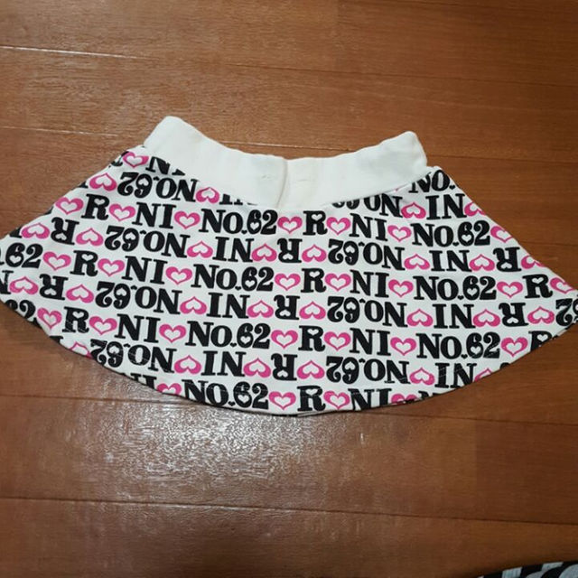 RONI(ロニィ)のroni スカート キッズ/ベビー/マタニティのキッズ服女の子用(90cm~)(スカート)の商品写真