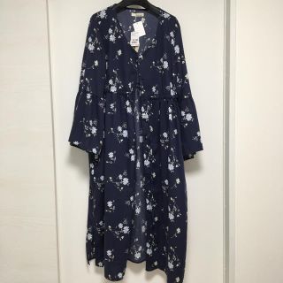 アベイル(Avail)の大人花柄ガウン ワンピース(その他)