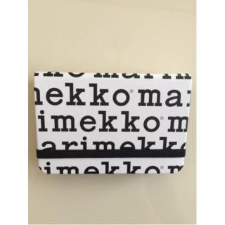 マリメッコ(marimekko)のマリメッコ カードケース　marimekko　モノトーン(その他)