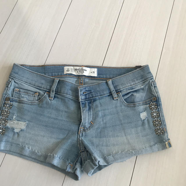 Abercrombie&Fitch(アバクロンビーアンドフィッチ)のアバクロ ショートパンツ レディースのパンツ(ショートパンツ)の商品写真