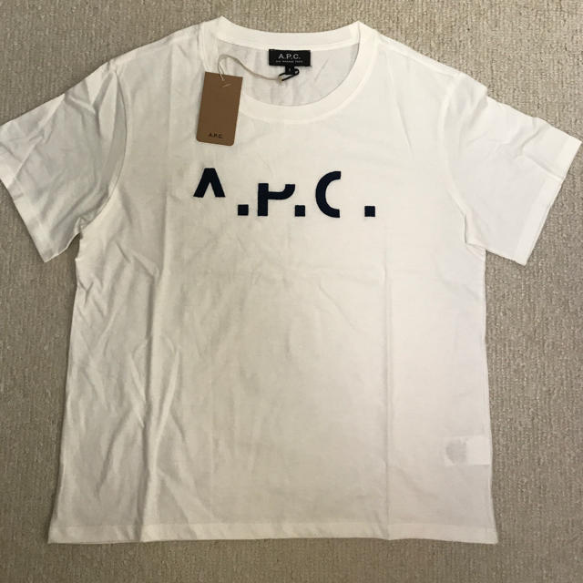 A.P.C(アーペーセー)の新品未使用 A.P.C. ロゴ Tシャツ レディースのトップス(Tシャツ(半袖/袖なし))の商品写真