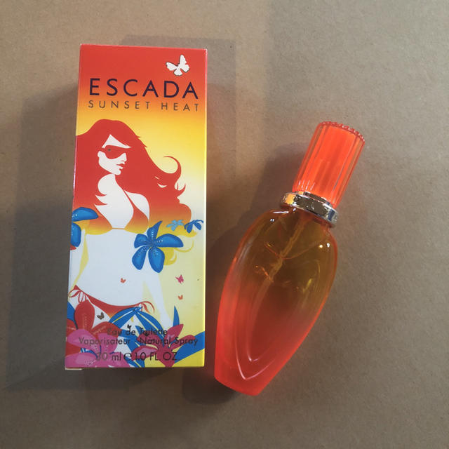 ESCADA - 新品/香水/エスカーダ/sunset heat/フレグランスの通販 by shop｜エスカーダならラクマ