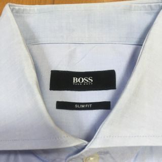 ヒューゴボス(HUGO BOSS)の美品 HUGO BOSS の水色ドレスシャツ(シャツ)