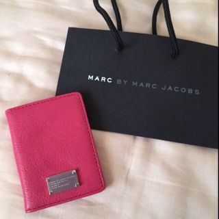 マークバイマークジェイコブス(MARC BY MARC JACOBS)のマークバイ 定期入れ(名刺入れ/定期入れ)