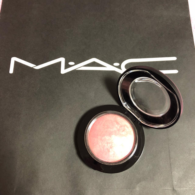 MAC(マック)の【取引中】MAC ミネラライズブラッシュ デインティ  コスメ/美容のベースメイク/化粧品(チーク)の商品写真