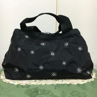 レスポートサック(LeSportsac)の❁花刺繍トートバッグ❁(トートバッグ)