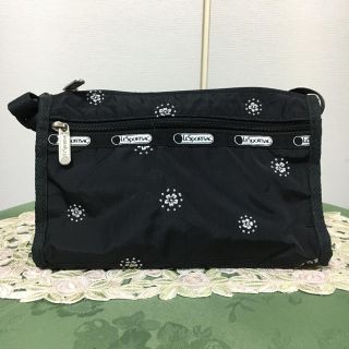 レスポートサック(LeSportsac)の❁花刺繍ショルダーバッグ❁(ショルダーバッグ)