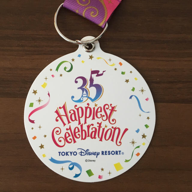 Disney - ディズニー35周年 ハピエストサプライズ メダルの通販 by うえぴ's shop｜ディズニーならラクマ