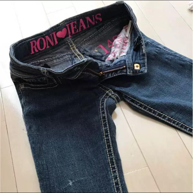 RONI(ロニィ)のRONI 140 roni デニム 140 キッズ/ベビー/マタニティのキッズ服女の子用(90cm~)(パンツ/スパッツ)の商品写真