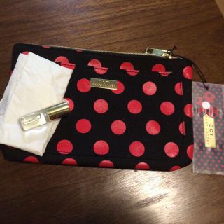 マークジェイコブス(MARC JACOBS)のMARCJACOBS ポーチ ミニ香水(ポーチ)