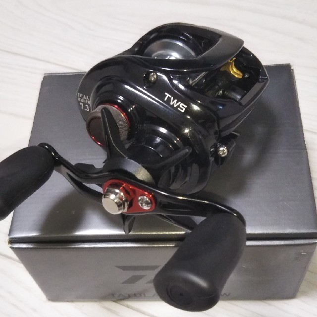 DAIWA(ダイワ)の新品未使用！タトゥーラ103SH−TW スポーツ/アウトドアのフィッシング(リール)の商品写真