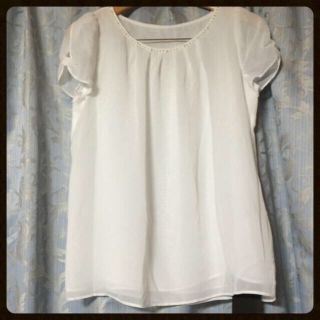 ジャスグリッティー(JUSGLITTY)の新品☆タグ付 襟ビジューカットソー♡(カットソー(半袖/袖なし))