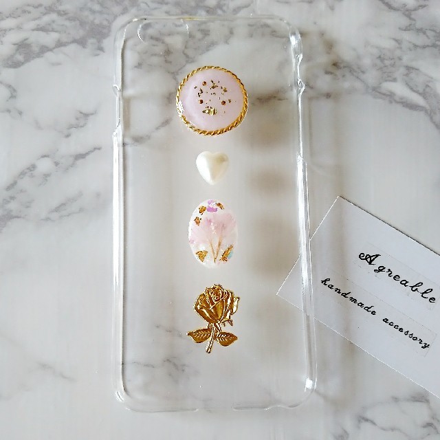 ピンクのお花のiPhoneケース スマホ/家電/カメラのスマホアクセサリー(iPhoneケース)の商品写真