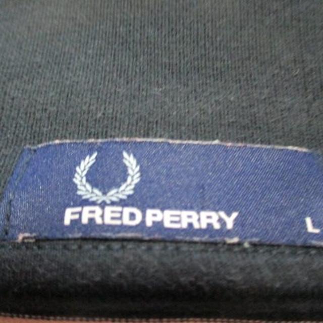 FRED PERRY(フレッドペリー)のフレッドペリー ポロシャツ 黒ボーダー Ｌサイズ FRED PERRY レディースのトップス(ポロシャツ)の商品写真