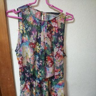 ザラ(ZARA)のZARA花柄チュニック(チュニック)