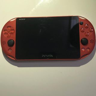 ソニー(SONY)のPSVITA メタリックレッド ケース付き(携帯用ゲーム機本体)