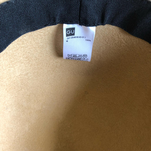 GU(ジーユー)のGU ベージュ ハット 帽子 レディースの帽子(ハット)の商品写真