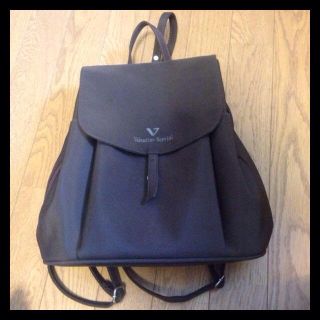 ヴァレンティノ(VALENTINO)のヴァレンティノ バッグ 茶色 美品(リュック/バックパック)