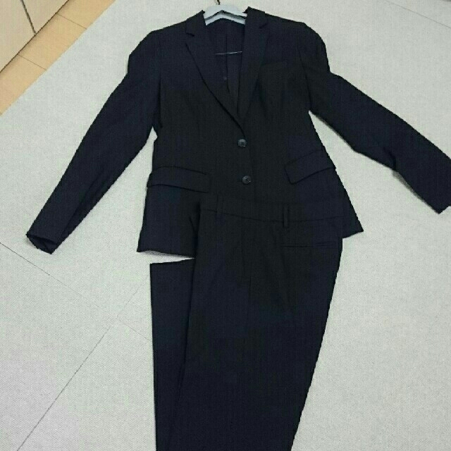 UNIQLO(ユニクロ)の桜◎様専用 レディースのフォーマル/ドレス(スーツ)の商品写真