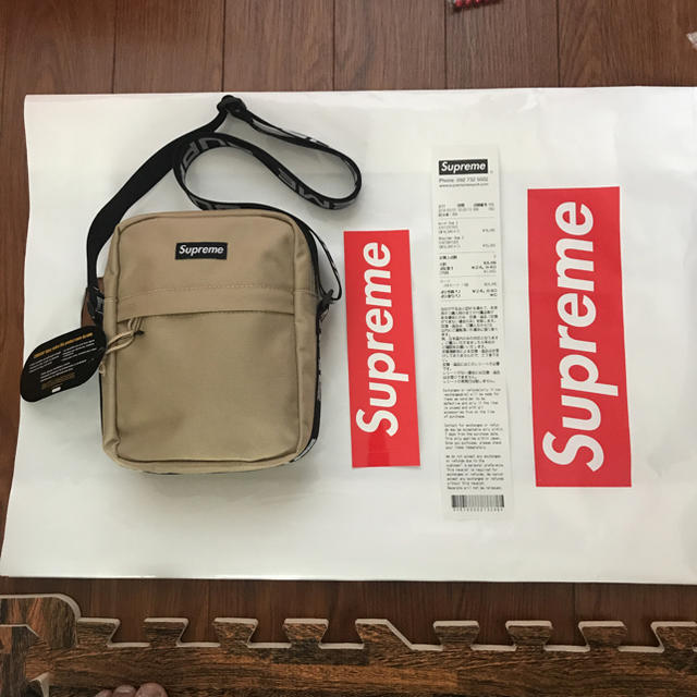 Ssupreme シュプリーム ショルダーバッグ