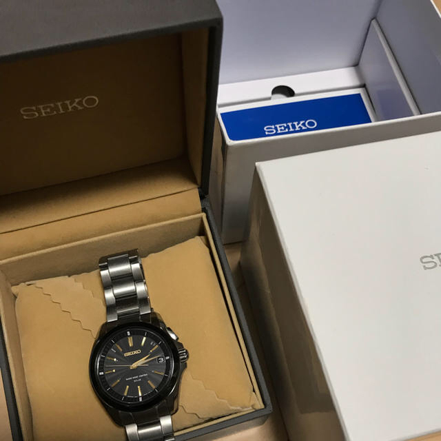 SEIKO(セイコー)のSEIKO 電波ソーラー サファイアガラス チタン メンズの時計(腕時計(アナログ))の商品写真