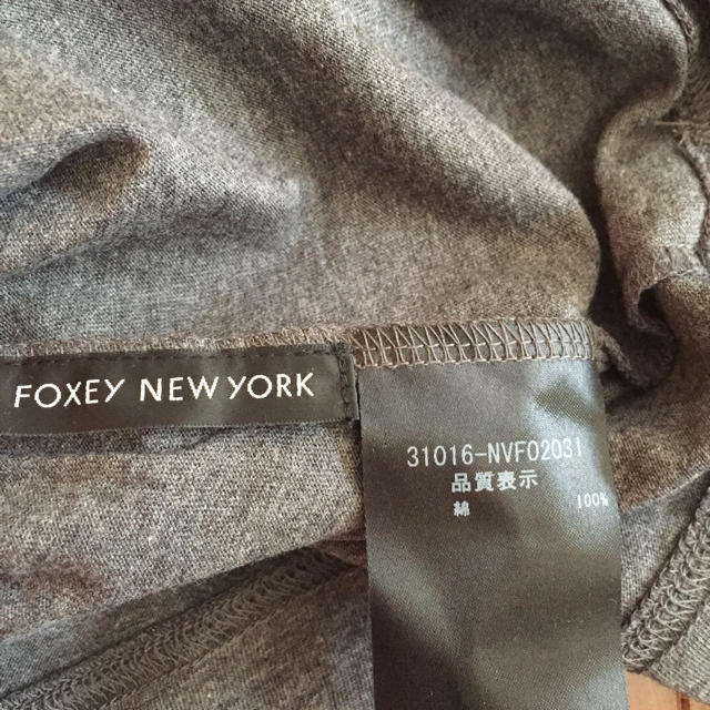 FOXEY(フォクシー)のFOXEY NEW YORK  ノベルティー Tシャツ レディースのトップス(Tシャツ(半袖/袖なし))の商品写真