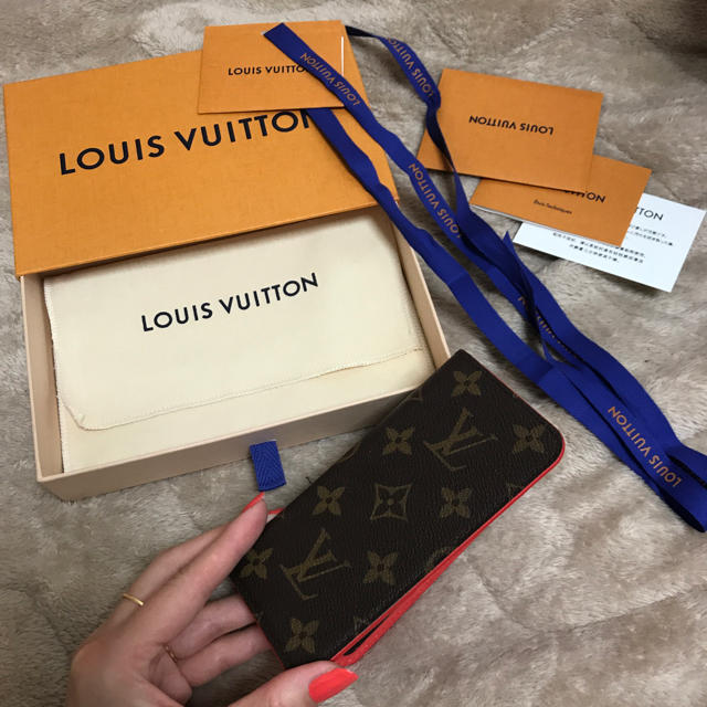 エルメス iphone8plus カバー バンパー - LOUIS VUITTON - LV★スマホケースの通販 by りぃ★組み合わせの相談して下さい｜ルイヴィトンならラクマ