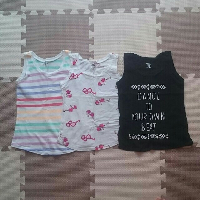 Old Navy(オールドネイビー)のOLD NAVY KIDS タンクトップ size 5T キッズ/ベビー/マタニティのキッズ服女の子用(90cm~)(Tシャツ/カットソー)の商品写真