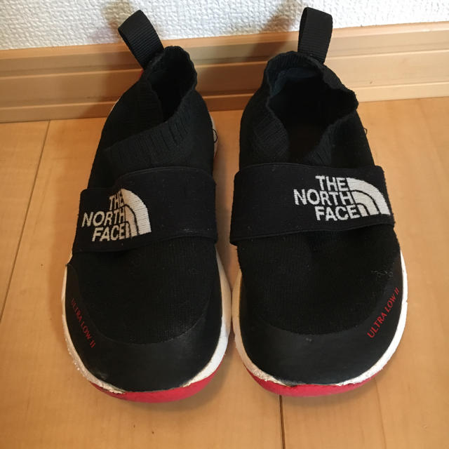 THE NORTH FACE(ザノースフェイス)のノースフェイス☆スニーカー キッズ/ベビー/マタニティのキッズ靴/シューズ(15cm~)(スニーカー)の商品写真