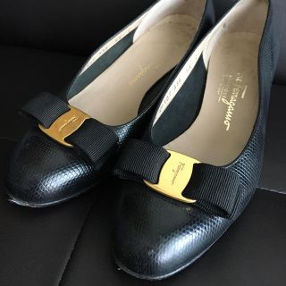 サルヴァトーレフェラガモ(Salvatore Ferragamo)のフェラガモ パンプス(ハイヒール/パンプス)