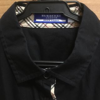 バーバリーブルーレーベル(BURBERRY BLUE LABEL)の黒シャツ(シャツ/ブラウス(長袖/七分))