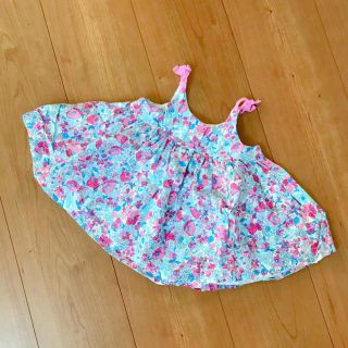 ベビーギャップ(babyGAP)のベビーギャップ小花柄フレアキャミソール◡̈⃝⋆*(タンクトップ/キャミソール)