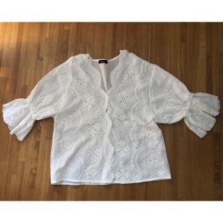 ダブルクローゼット(w closet)のダブルクローゼット スカラップレースブラウス(シャツ/ブラウス(半袖/袖なし))