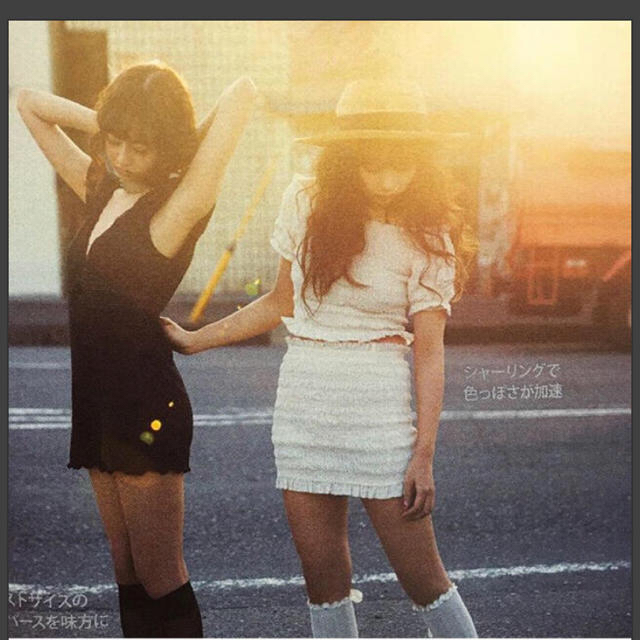 Rosary moon - 【大人気】シャーリングオフショルセットアップの通販