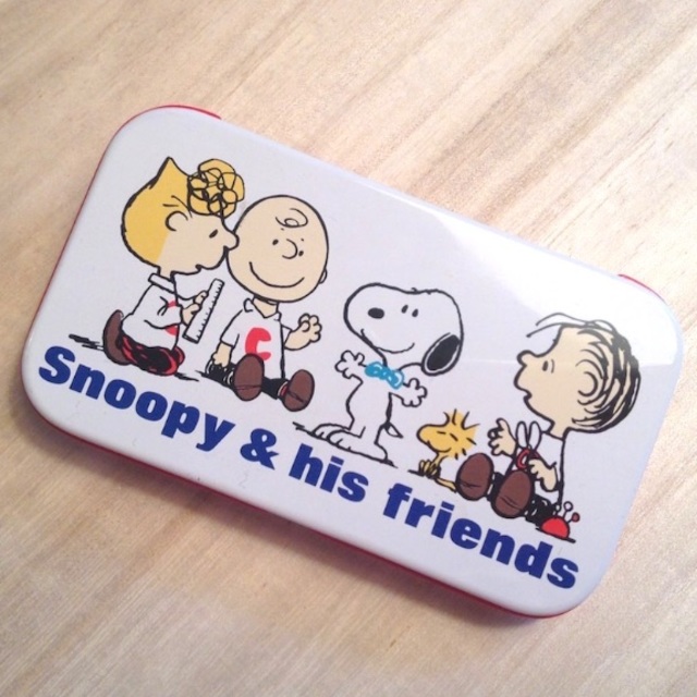 SNOOPY(スヌーピー)の☆SNOOPY☆ソーイングセット缶☆ エンタメ/ホビーのアニメグッズ(その他)の商品写真