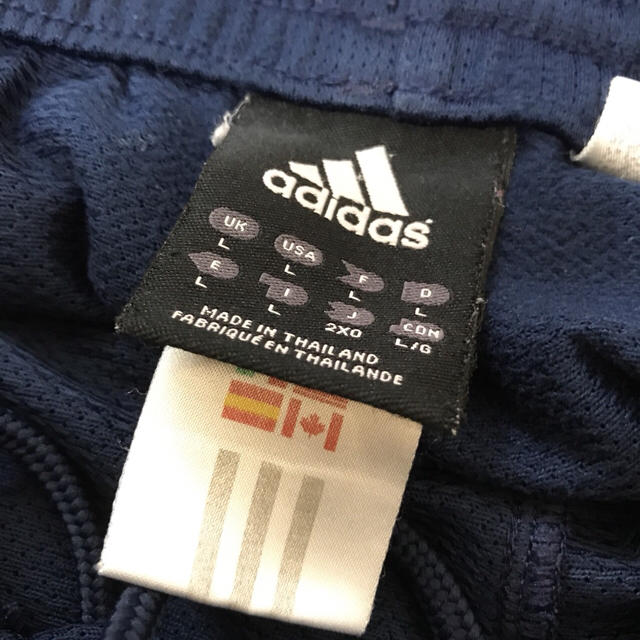 adidas(アディダス)の【人気】adidas トラックパンツ ライン柄 オーバーサイズ 0501 メンズのパンツ(その他)の商品写真