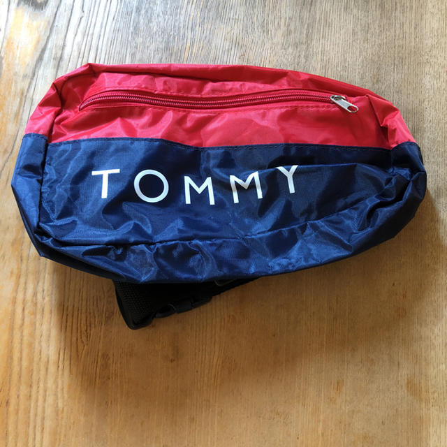 TOMMY HILFIGER(トミーヒルフィガー)のTommy Hilfiger  ショルダーバッグ メンズのバッグ(ショルダーバッグ)の商品写真